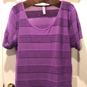 LulaRoe Pintuck or Ruffled Classic Tee